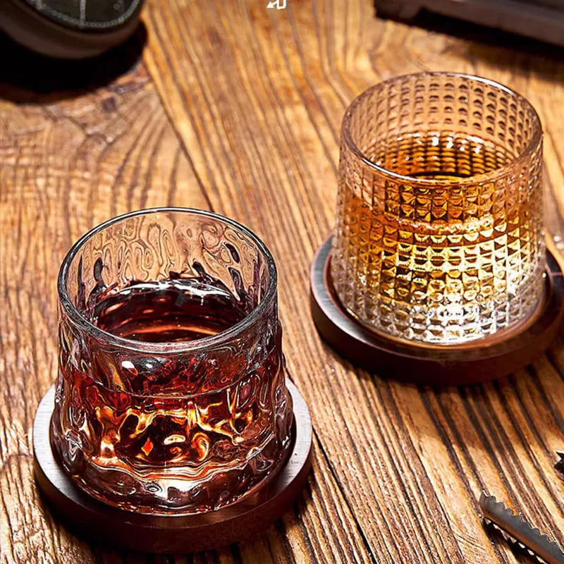 Copo de Whisky Cristal com Base Rotativo Bar em Casa Homedec