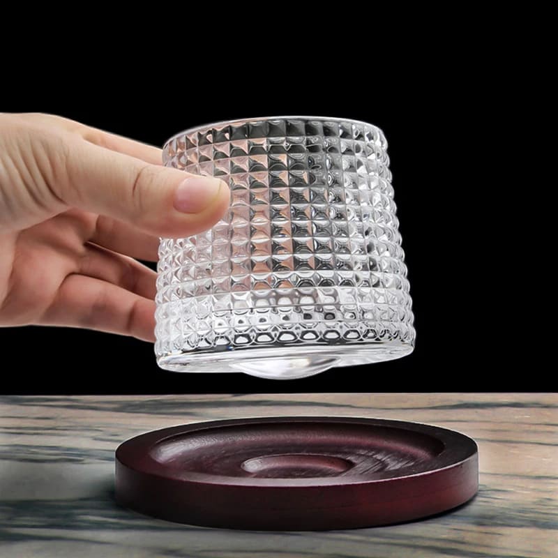 Copo de Whisky Cristal com Base Rotativo Bar em Casa Homedec