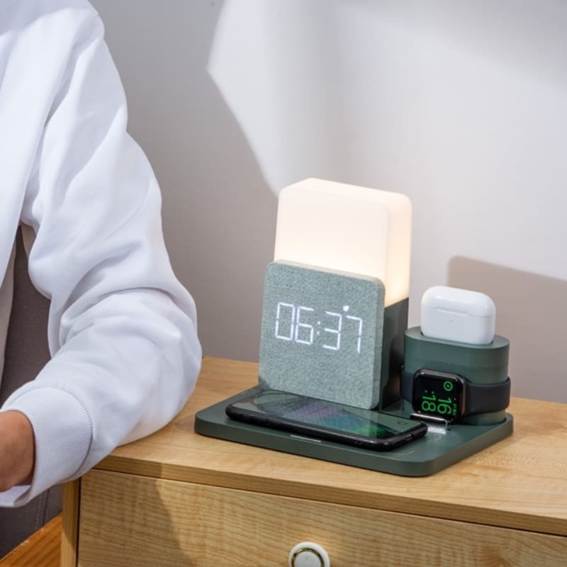 Carregador por Indução Luminária de Mesa e Despertador Homedec