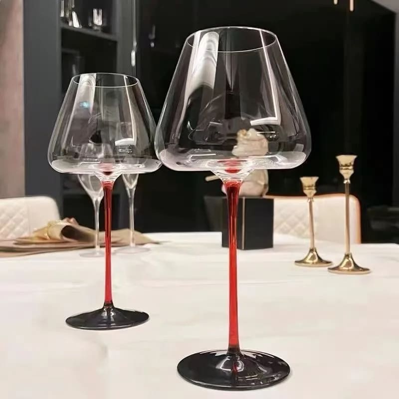 Taça de Vinho Cristal Haste Vermelha Bar em Casa Homedec